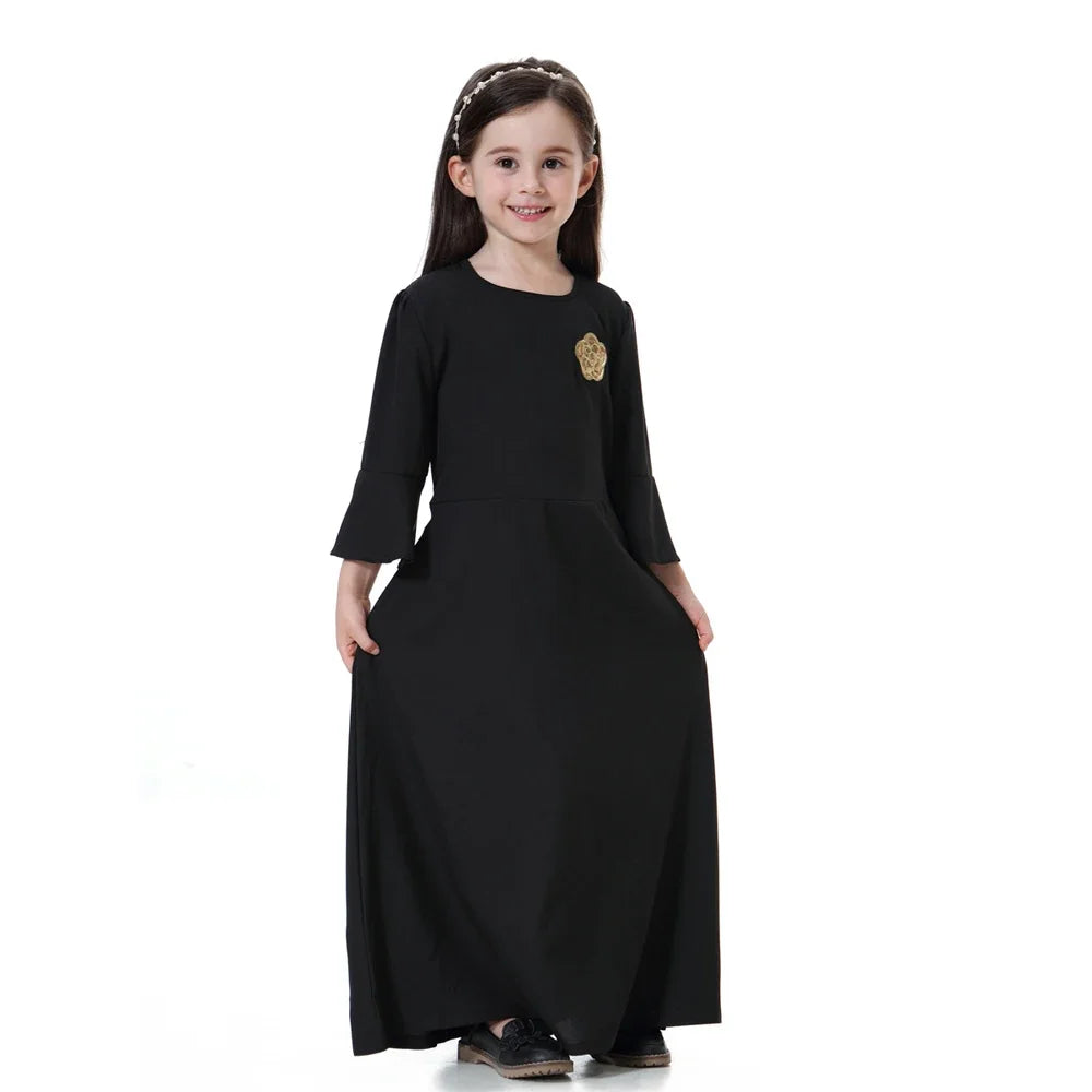 Muslim Kids Girls Prayer Dress Abaya Kaftan Tobey Saudi Jabba Robe Southeast Asian Girl Applique Long Skirt Dress