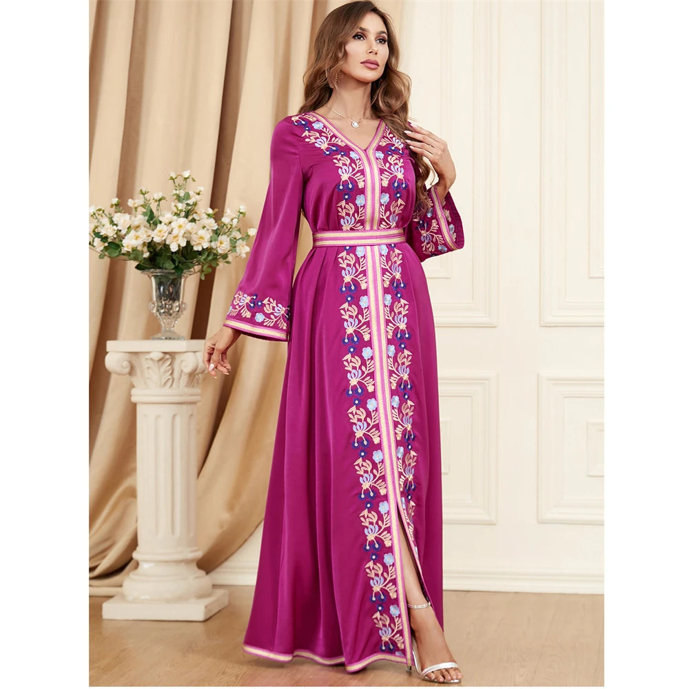 Dubai 2024 Fall-Winter Embroidered Robe